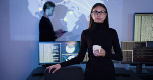 Gobernar el riesgo: del control a la resiliencia organizacional